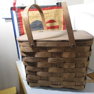 Vintage Old Used Wooden Wood Picnic Pie Basket Double Handles Hinged Lid